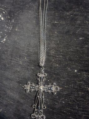 Silver Filigree Cross Pendant Necklace - Elegant Women's Jewelry